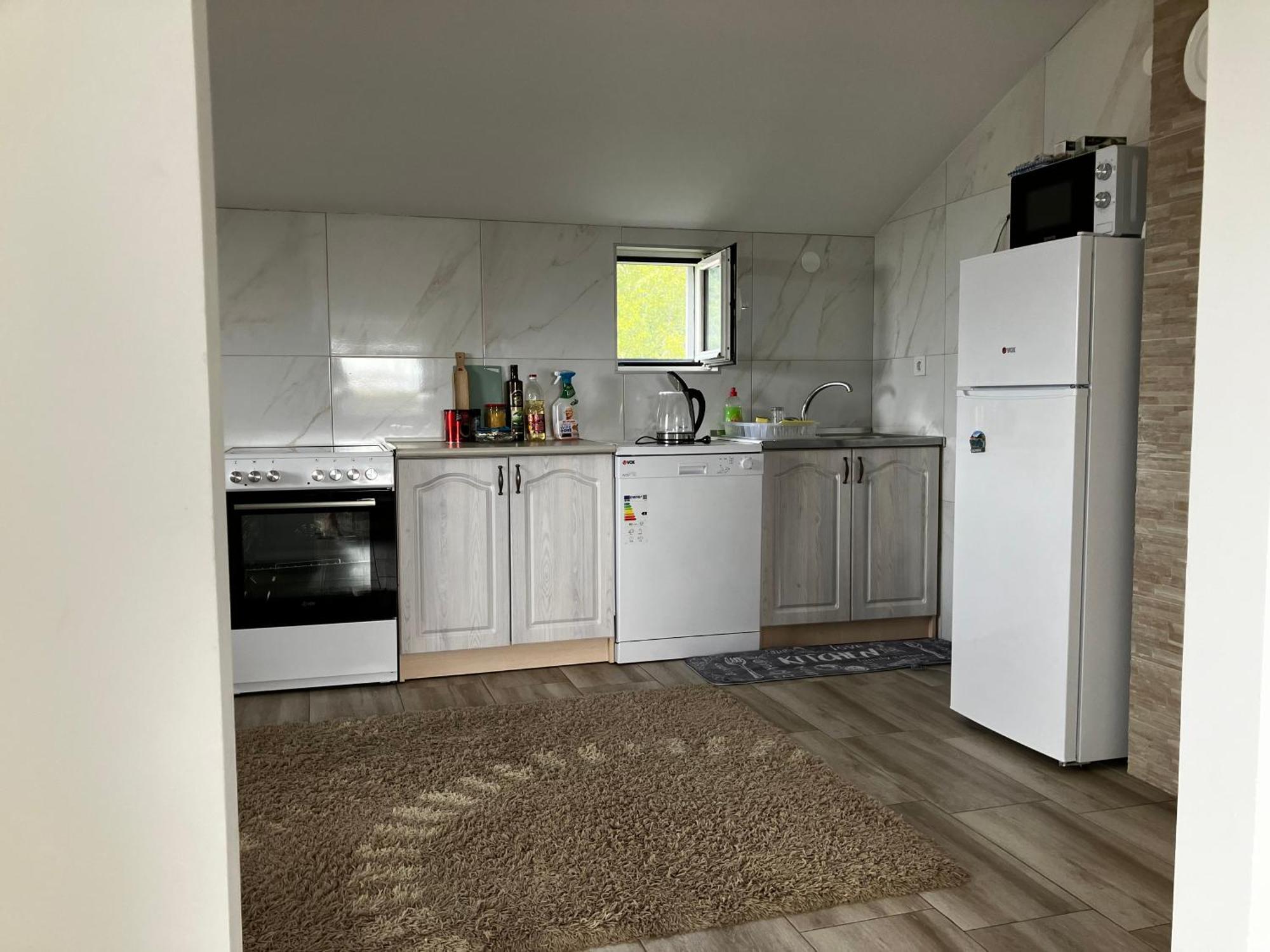 דירות פודגוריצה Cozy, Fully Equipped, Free Parking&Wifi, Quiet, 2Bd מראה חיצוני תמונה