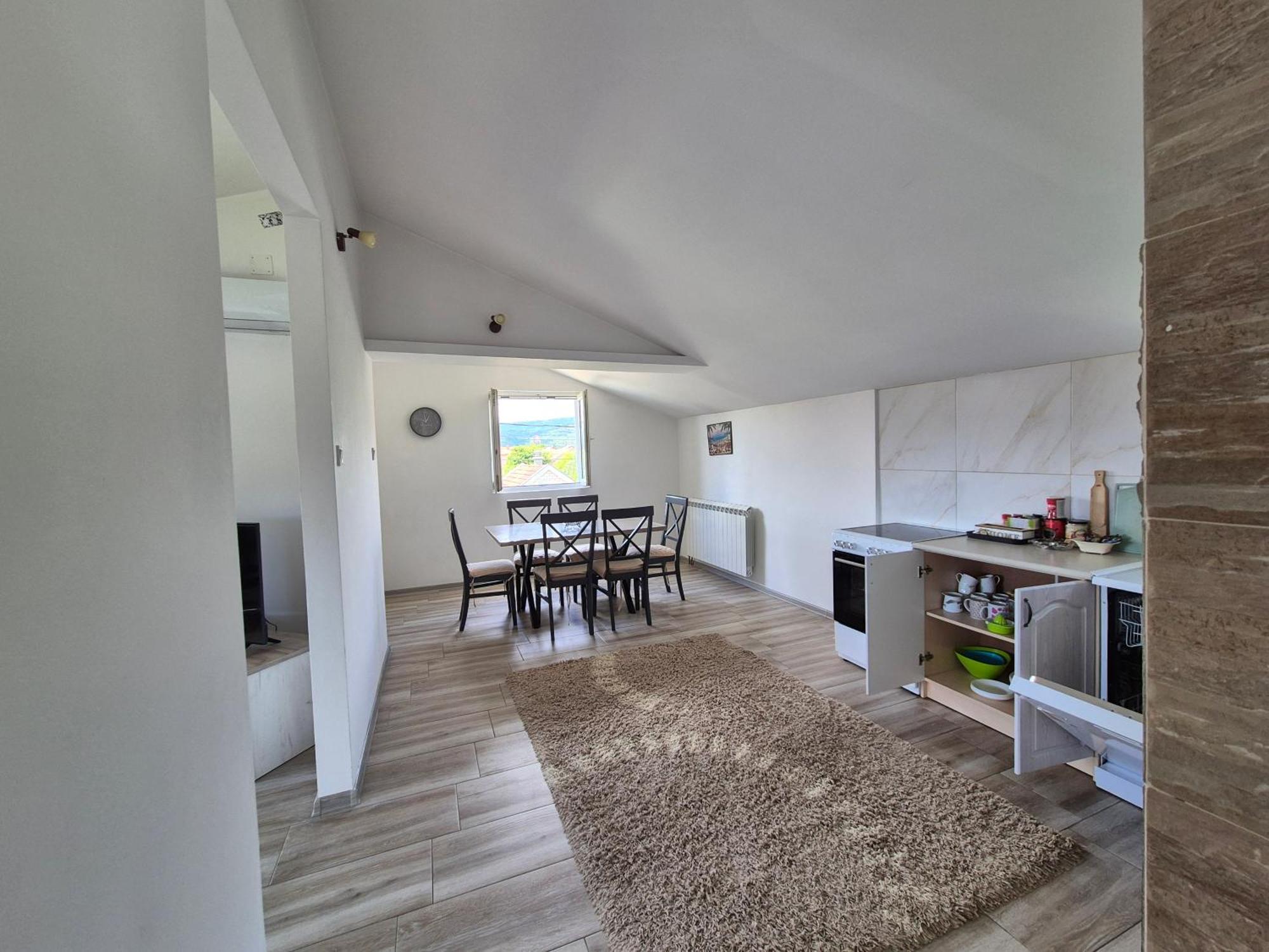 דירות פודגוריצה Cozy, Fully Equipped, Free Parking&Wifi, Quiet, 2Bd מראה חיצוני תמונה